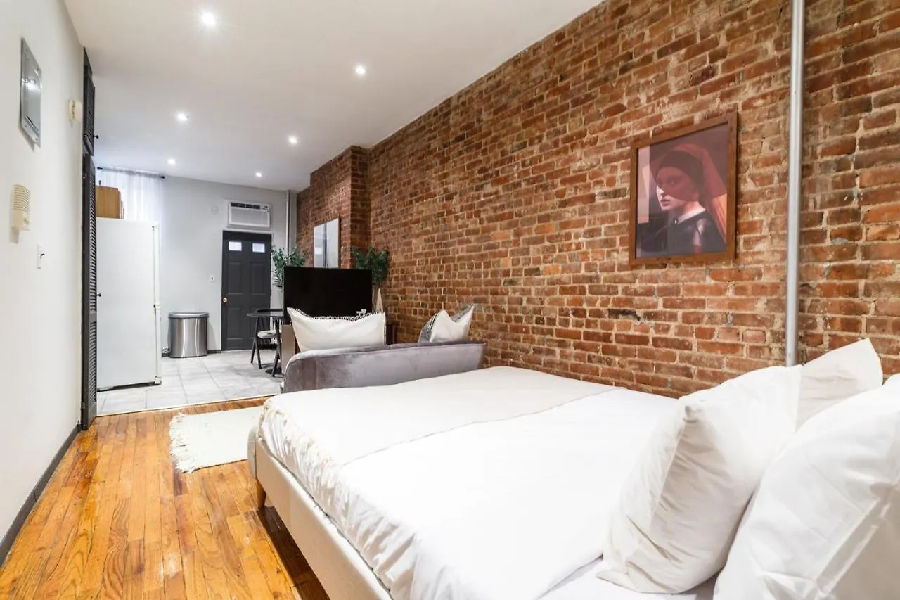 Apartment 294: Upper East Side Nova Iorque 0*,  Estados Unidos da América